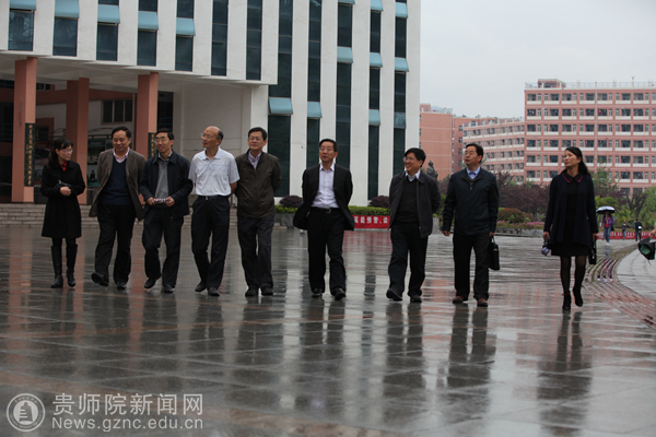 霍健康厅长考察校园建设二